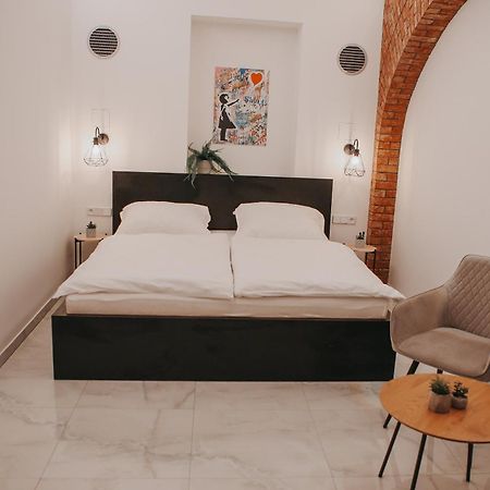 Zizkoff Apartments Praga Zewnętrze zdjęcie